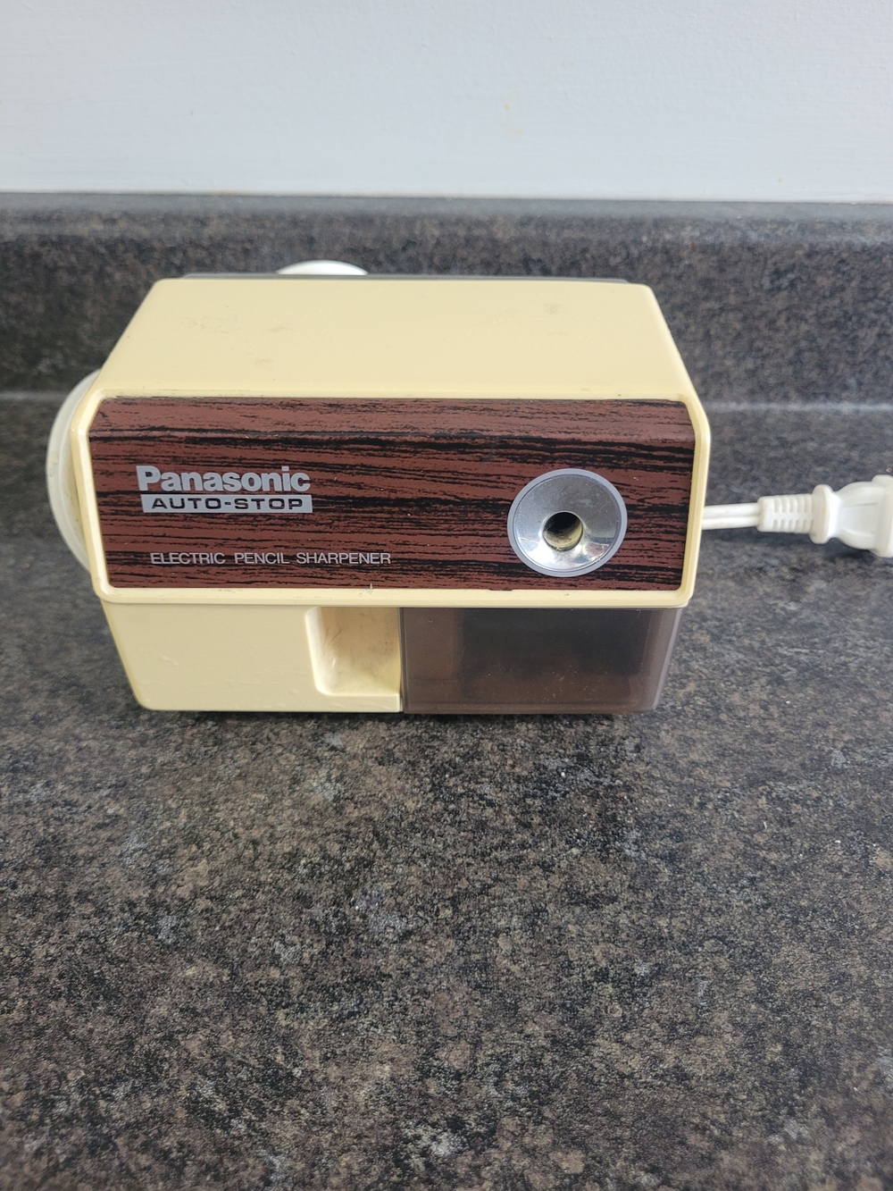 Panasonic Auto-Stop Electric Pencil Sharpener -model KP-110